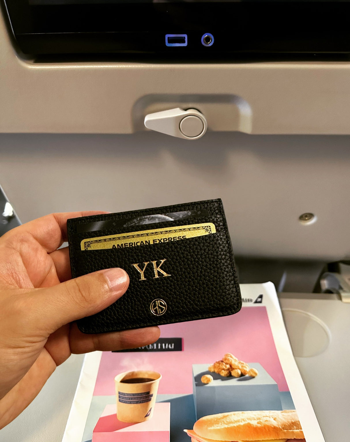 Onze Flagship kaarthouder van echt leer met naam of initialen