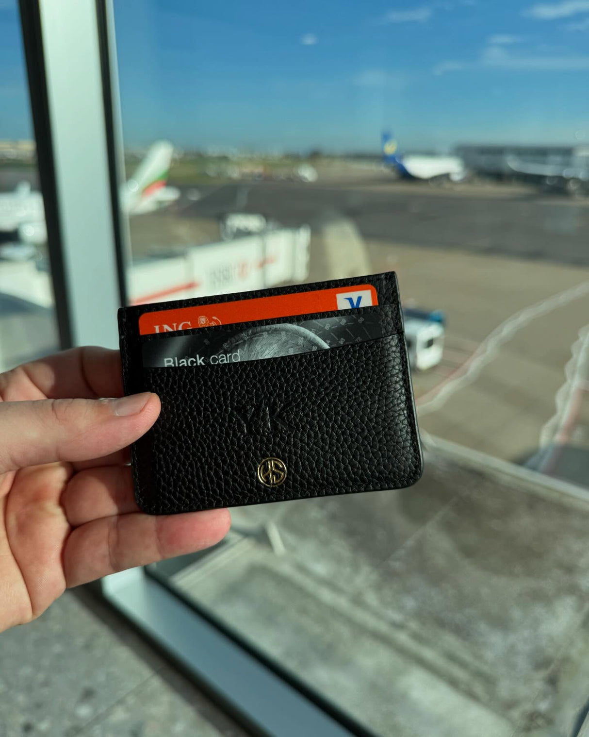 Onze Flagship kaarthouder van echt leer met naam of initialen