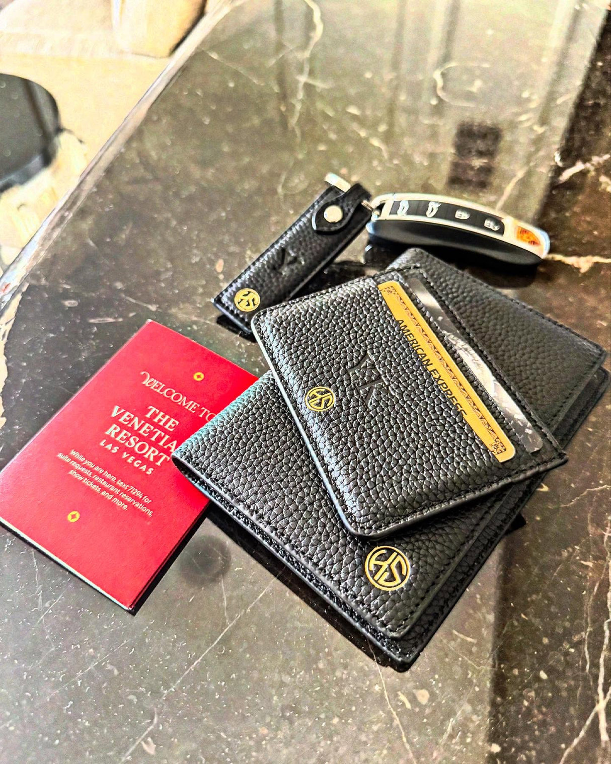 Onze Flagship kaarthouder van echt leer met naam of initialen