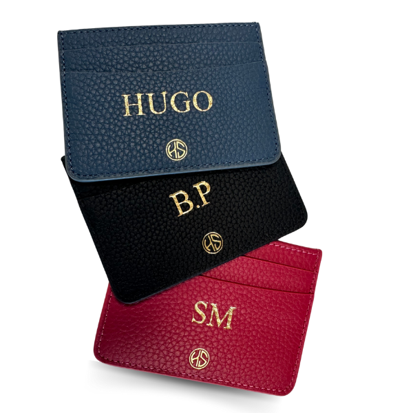 Onze Flagship kaarthouder van echt leer met naam of initialen