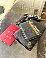 Onze Flagship kaarthouder van echt leer met naam of initialen